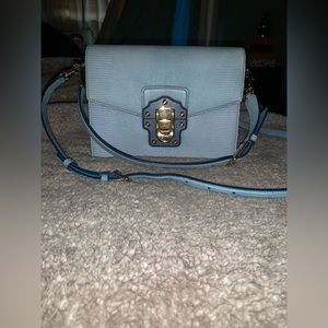 Authentic dolce & gabbana lucia shoulder/crossbody bag lizard pattern